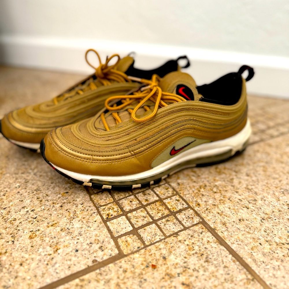 Nike Air Max 97 OG in Metallic Gold Men’s Size 12